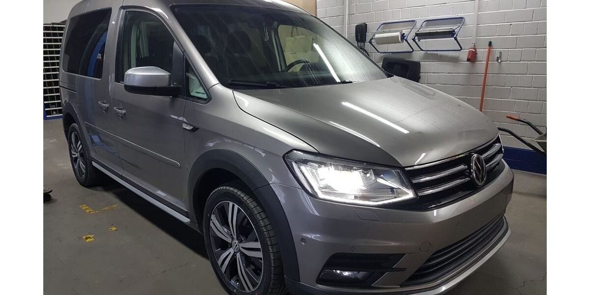 VW Caddy 81.000 km 22.999 &euro; Lichtenau 09244
