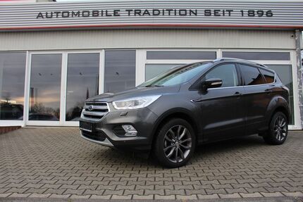 Ford Kuga 64.900 km 16.490 &euro; Hartha 04746