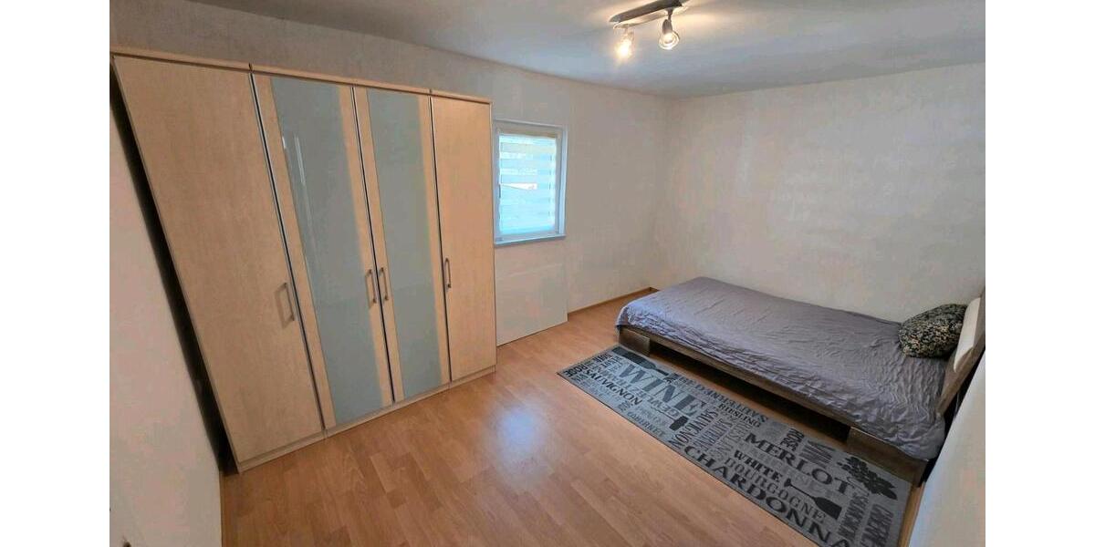 Reihenhaus Östringen - 5 Zimmer, 100 m&sup2;, 300.000&euro; | Angebot:26976415