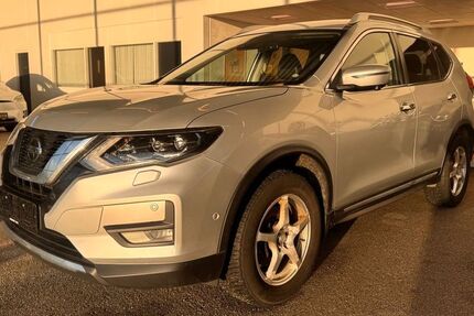 Nissan X-Trail 129.800 km 17.499 &euro; Oldenburg 26129