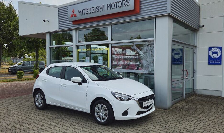 Mazda 2 22.026 km 12.850 € Strausberg 15344