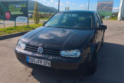 VW Golf 147.000 km 2.600 &euro; Rietheim weilheim 78604