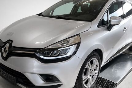 Renault Clio 37.521 km 9.999 &euro; Püchersreuth 92715