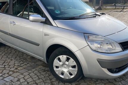 Renault Megane 137.000 km 1.849 &euro; Meuselwitz 04610