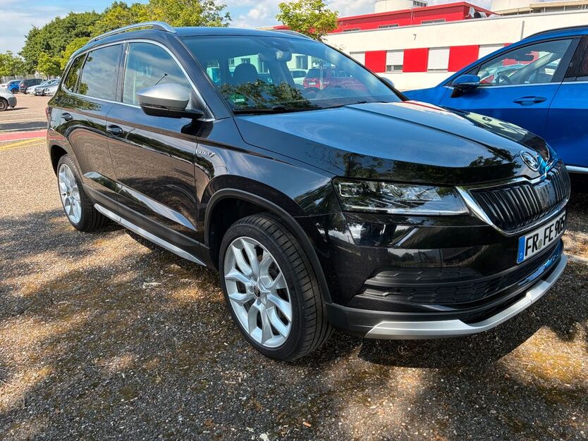 Skoda Karoq 155.000 km 18.900 € Freiburg 79112