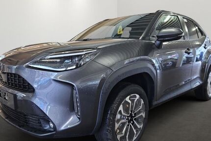 Toyota Yaris Cross 2.600 km 30.480 &euro; Hamburg 22399