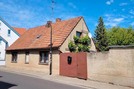 Haus Biederitz - 4 Zimmer, 82 m&sup2;, 69.000&euro; | Angebot:27197686