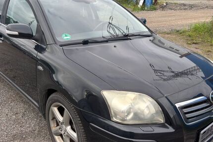 Toyota Avensis 270.000 km 1.990 &euro; Hamburg 22113