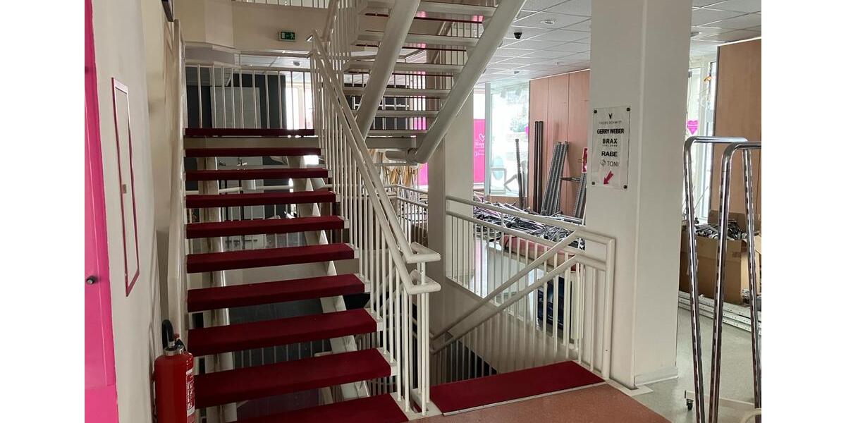 715 m² gewerbliche Laden-Nutzfläche in Osteroder Innenstadt zimmer