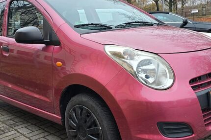 Suzuki Alto 113.509 km 2.499 € Berlin 12349