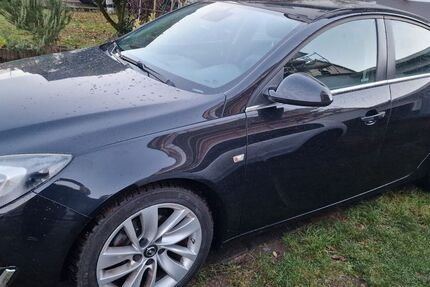 Opel Insignia 128.000 km 8.500 &euro; Erlensee 63526