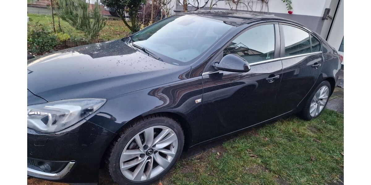 Opel Insignia 128.000 km 9.000 &euro; Erlensee 63526