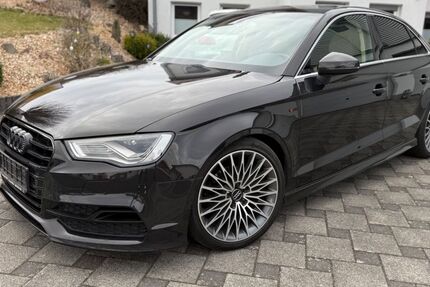 Audi A3 179.000 km 10.990 &euro; Hausen/Rhön 97647