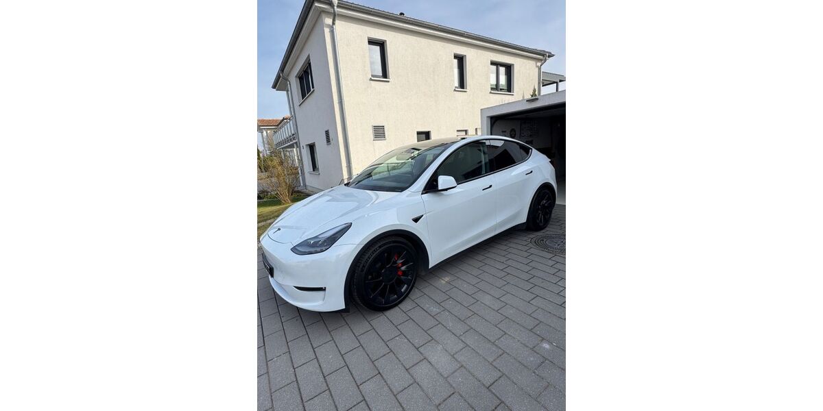 Tesla Model Y 77.000 km 33.900 &euro; Neudenau-Siglingen 74861