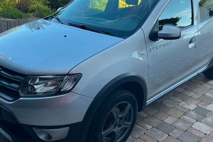 Dacia Sandero 179.000 km 4.700 &euro; Haiterbach 72221