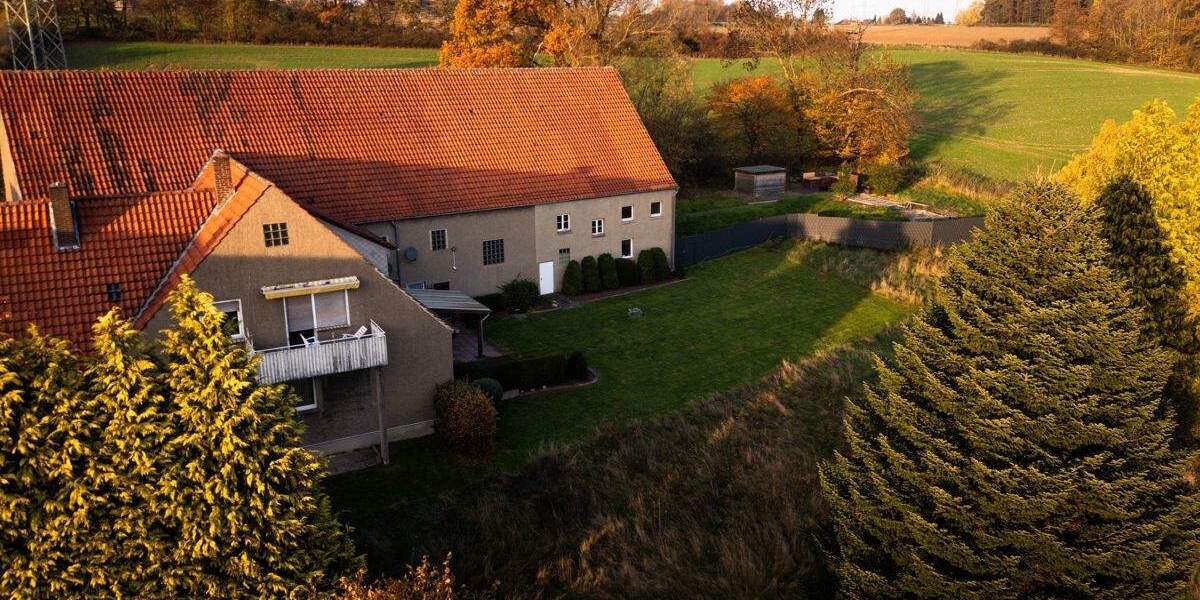 Einzigartige Investmentchance: Zweifamilienhaus mit Gewerbeeinheit und großem Entwicklungspotenzial 6 zimmer