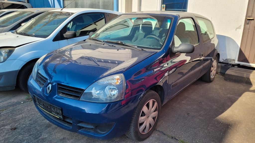 Renault Clio 296.586 km 1.700 &euro; Hattersheim 65795