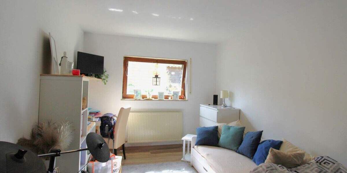 Einfamilienhaus Pretzfeld Urspring - 4 Zimmer, 121 m&sup2;, 399.000&euro; | Angebot:25685607