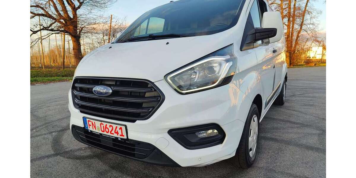 Ford Transit Custom 173.000 km 10.990 &euro; Tettnang 88069