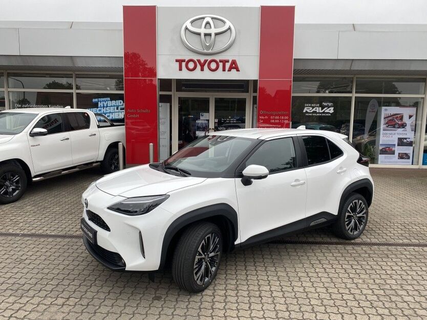 Toyota Yaris Cross 28.254 km 24.440 € Ruhland 01945