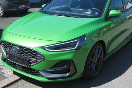 Ford Focus 11.800 km 34.300 &euro; Schoden 54441