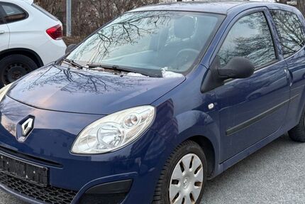 Renault Twingo 110.000 km 2.590 &euro; Tröstau 95709