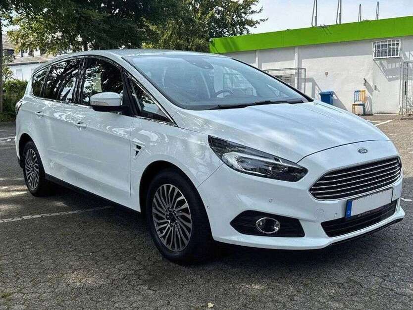 S-Max