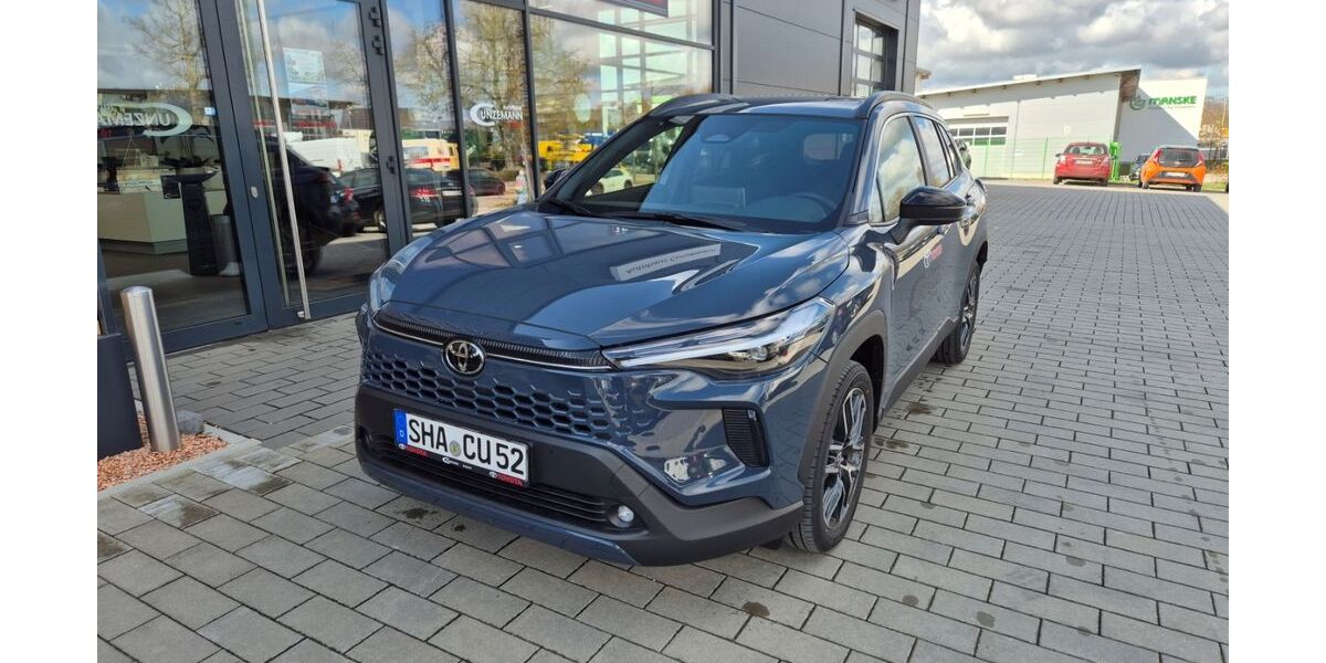 Toyota Corolla Cross 1.381 km 40.964 &euro; Schwäbisch Hall 74523