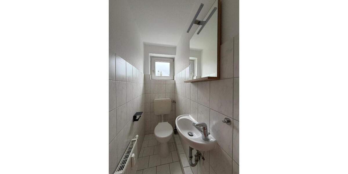 Dachgeschoßwohnung Braunschweig Lehndorf-Watenbüttel - 3 Zimmer, 70 m&sup2;, 580&euro; | Angebot:26062271