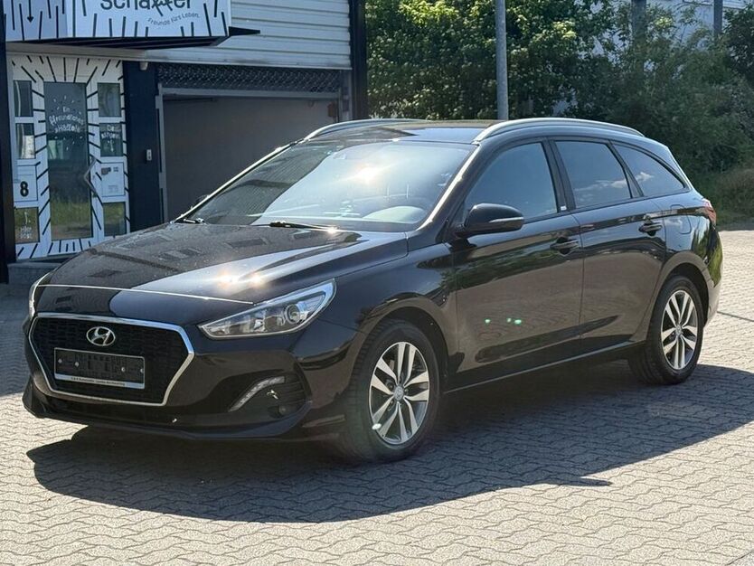 i30