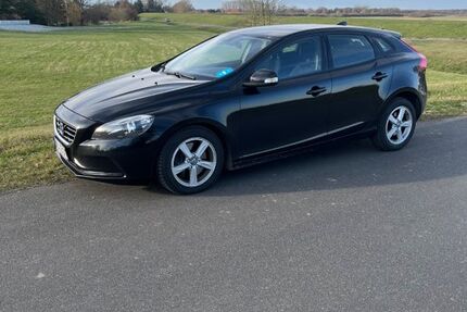 Volvo V40 152.000 km 11.000 &euro; Bleckede 21354