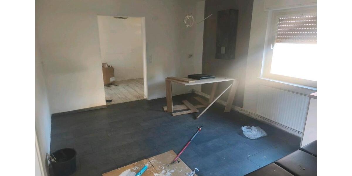 Etagenwohnung Lampertheim - 4 Zimmer, 100 m&sup2;, 1.500&euro; | Angebot:26671595