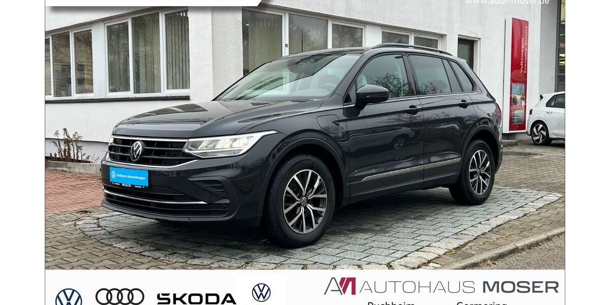 VW Tiguan 96.900 km 23.820 &euro; Puchheim 82178