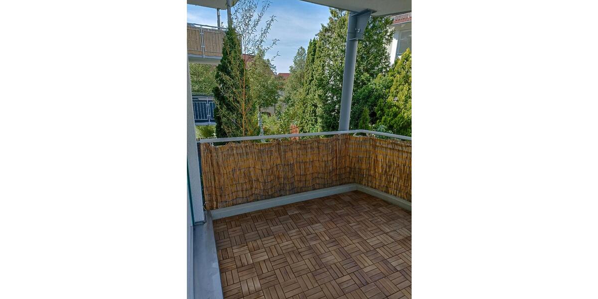 2 Zimmer Wohnung mit Balkon incl Küche und Stellplatz 2 zimmer