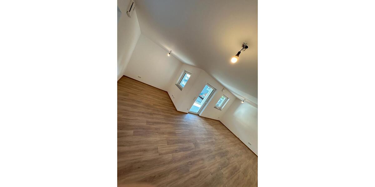 Erdgeschoßwohnung Neuötting - 2 Zimmer, 70 m&sup2;, 1.020&euro; | Angebot:26586636