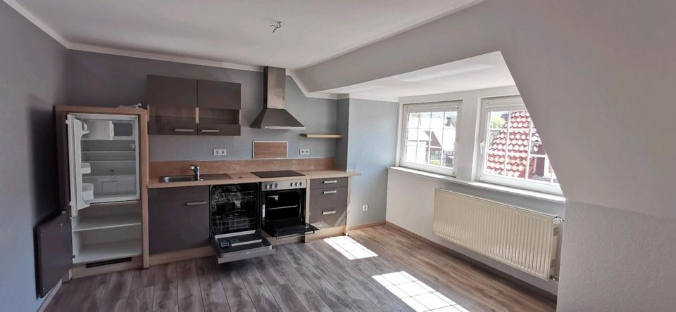 Etagenwohnung Lügde - 2 Zimmer, 80 m&sup2;, 450&euro; | Angebot:26372660
