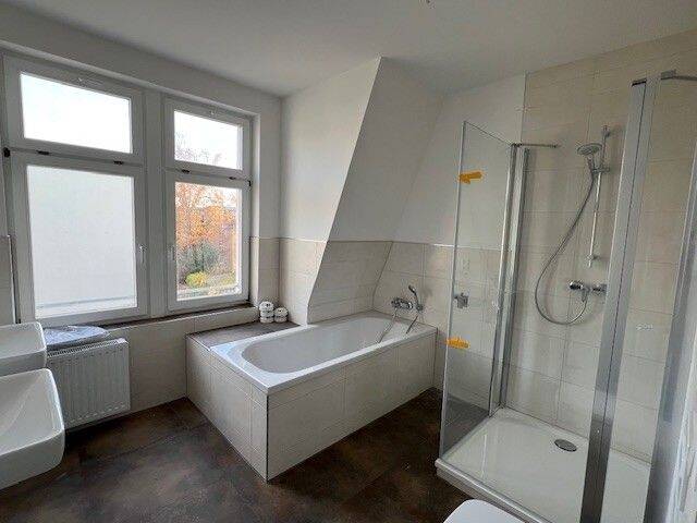 4-Raumwohnung, südliche Innenstadt zu verkaufen 4 zimmer