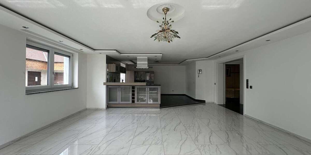 Etagenwohnung Stätzling Stätzling - 3 Zimmer, 126 m&sup2;, 1.850&euro; | Angebot:26642247