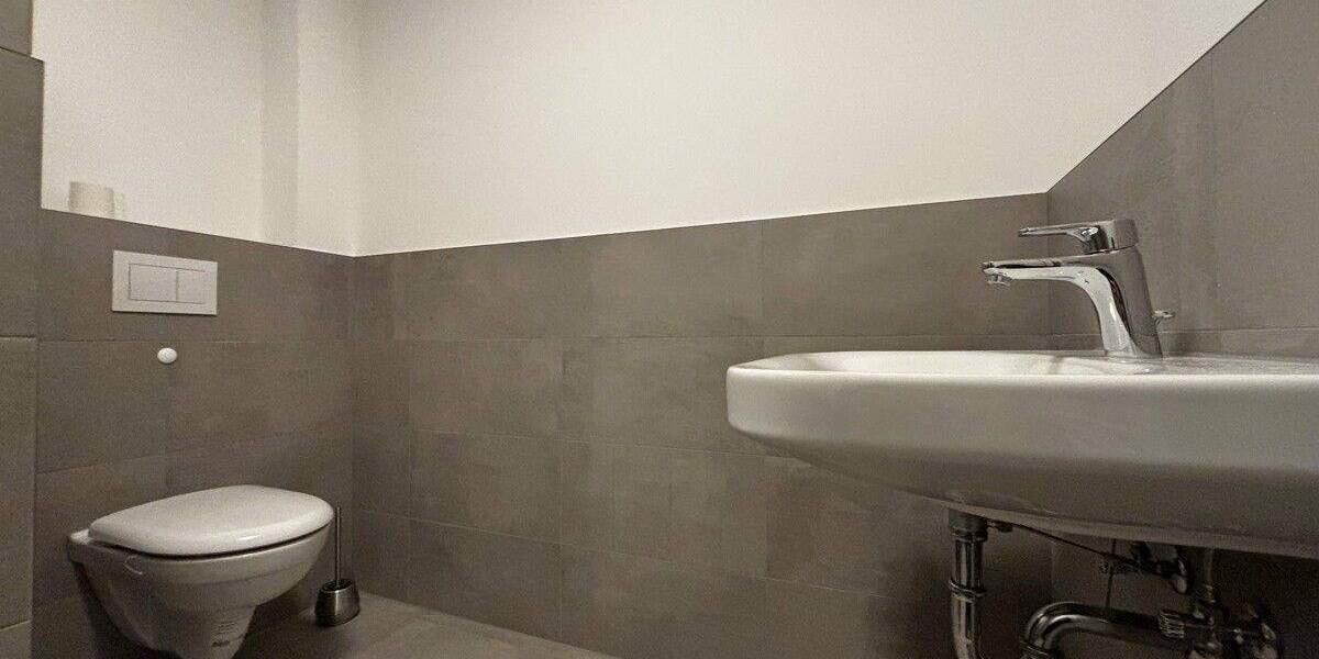 Etagenwohnung Bremerhaven Lehe - 2 Zimmer, 69 m&sup2;, 830&euro; | Angebot:25626811