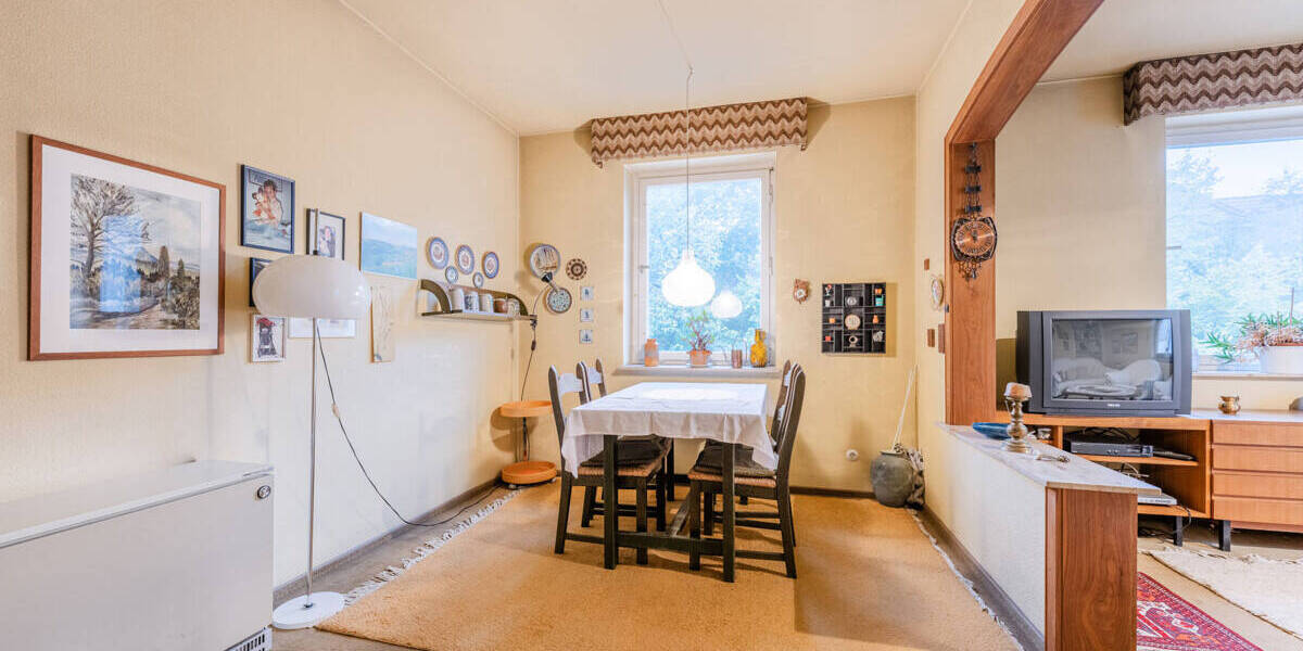 Mehrfamilienhaus, Wohnhaus Singen - 7 Zimmer, 188 m&sup2;, 375.000&euro; | Angebot:26345436