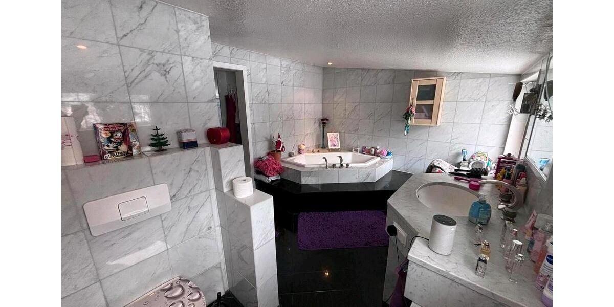 Einfamilienhaus Bremervörde - 7 Zimmer, 282 m&sup2;, 590.000&euro; | Angebot:25852400