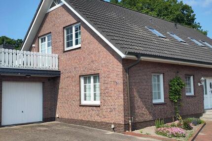 Haus Wiefelstede - 8 Zimmer, 229 m&sup2;, 390.000&euro; | Angebot:26112400