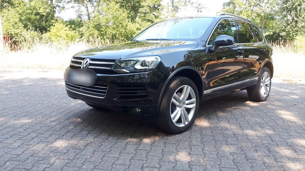 VW Touareg 209.000 km 11.900 &euro; Köln 51143