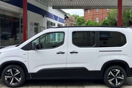 Peugeot Rifter 4.850 km 31.990 &euro; Warstein - Westendorf 59581