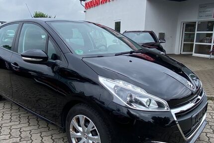 Peugeot 208 189.000 km 3.950 &euro; Goslar 38644