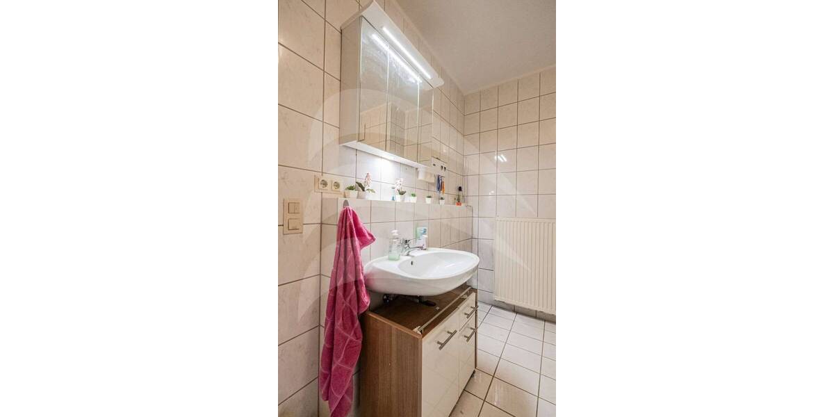 Etagenwohnung Deggendorf - 4 Zimmer, 110 m&sup2;, 399.000&euro; | Angebot:26804939