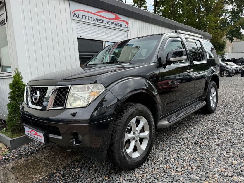 Nissan Pathfinder 185.000 km 10.900 € Berlin 13469