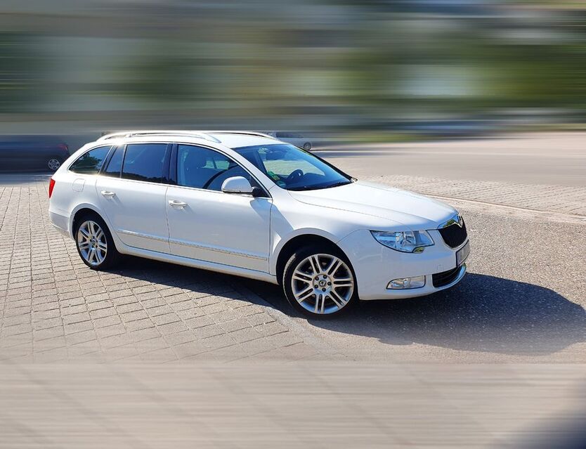 Skoda Superb 165.500 km 11.700 € Willstätt 77731