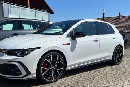 VW Golf 25.300 km 29.900 &euro; Aldingen 78554