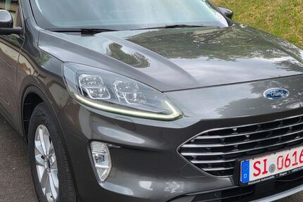 Ford Kuga 136.100 km 16.100 &euro; Siegen 57074